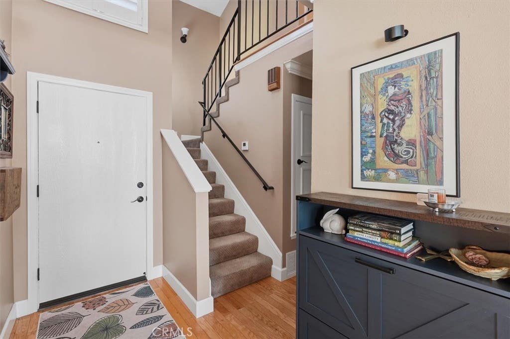 Photo of 28828 Loretta Lane, Canyon Country, CA 91387 (MLS # SR26157230)