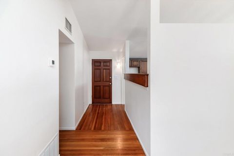 Tiny photo for 6889 Glenroy Street, San Diego, CA 92120 (MLS # NDP2602173)