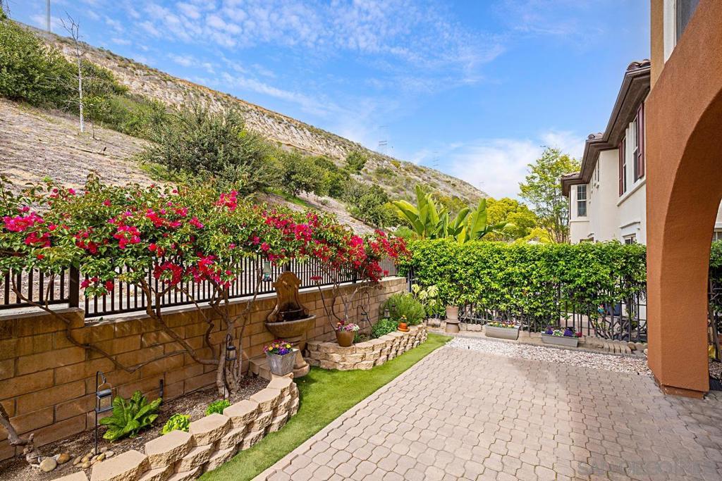 2756 Bellezza Dr.