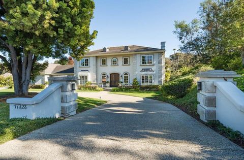 Photo of 17323 Circa Del Sur, Rancho Santa Fe, CA 92067 (MLS # 250045353SD)