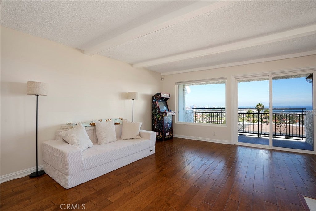 765 W 26th Street 308