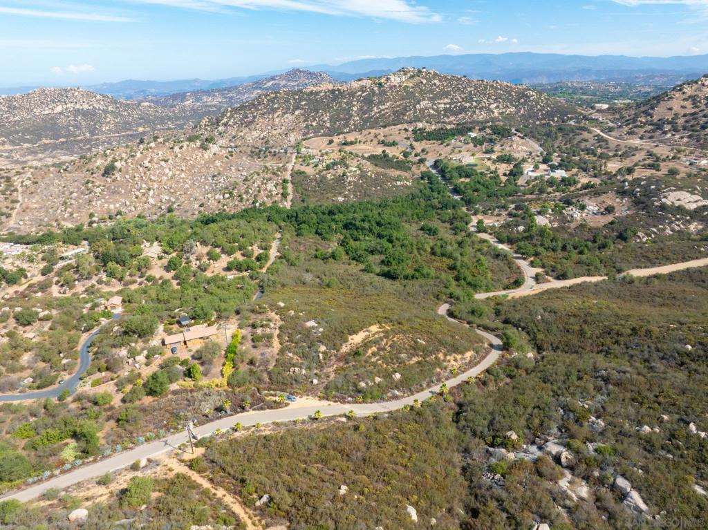 Ramona - Land