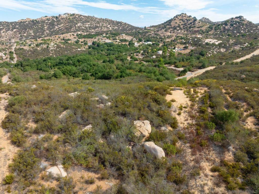 Ramona - Land