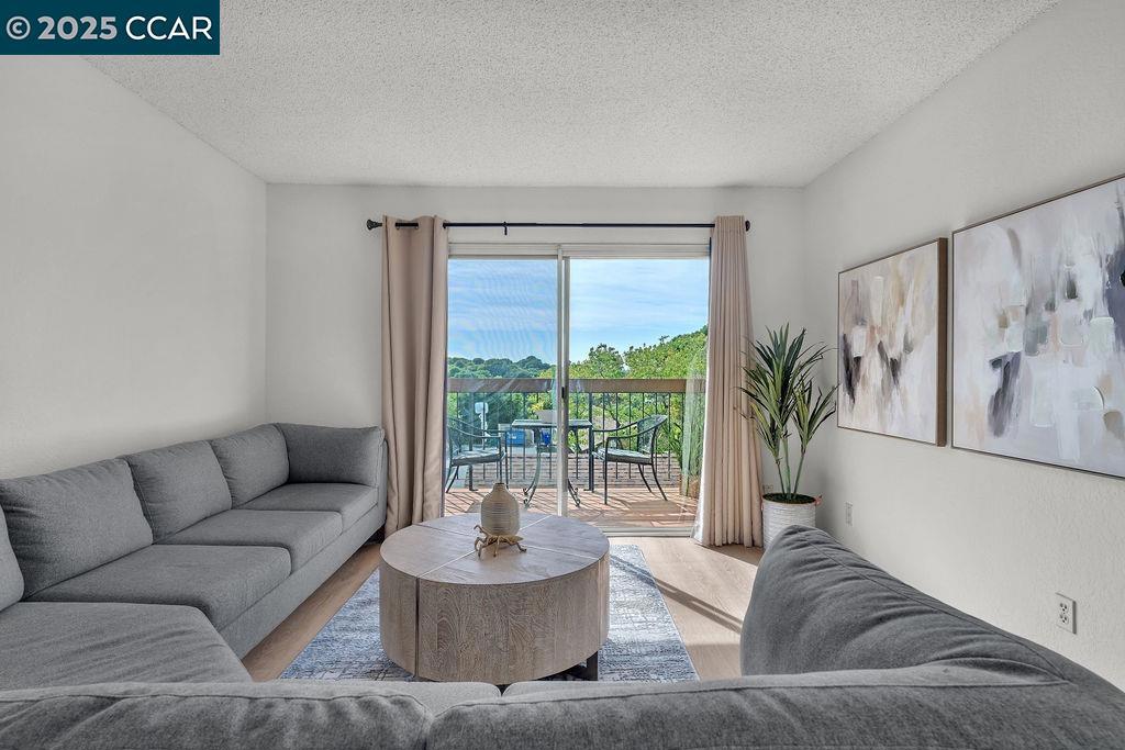 5317 Ridgeview Cir 8