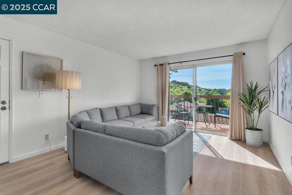 5317 Ridgeview Cir 8