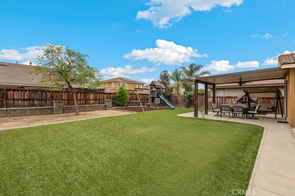 28428 Fox Ridge