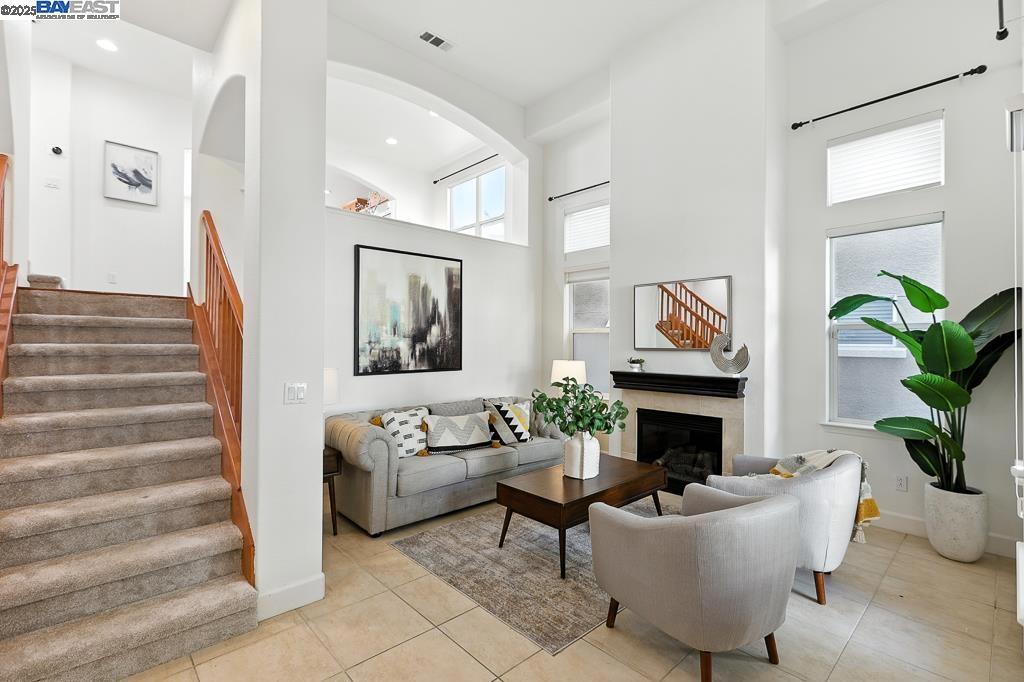 CUPERTINO - Residential