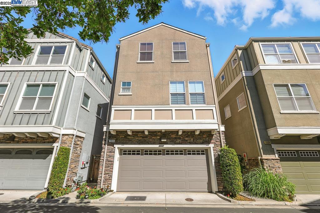 CUPERTINO - Residential