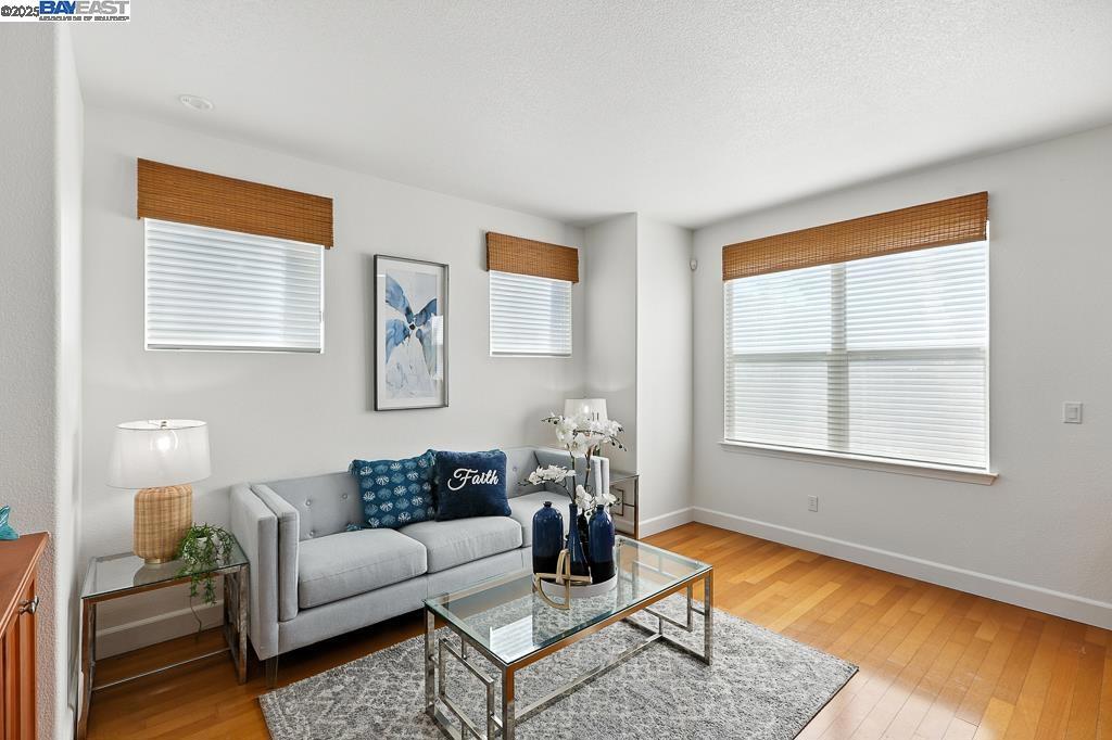 CUPERTINO - Residential