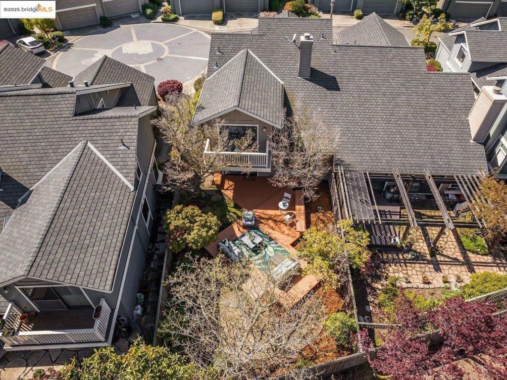 BRITTANY HARBOR - Residential