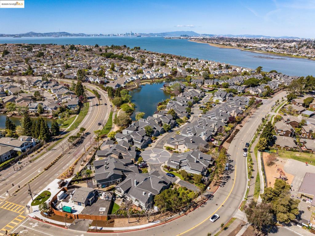 BRITTANY HARBOR - Residential