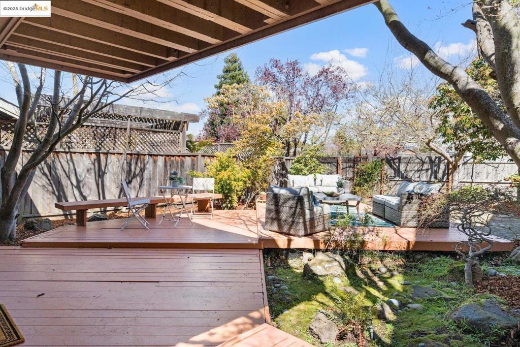 BRITTANY HARBOR - Residential