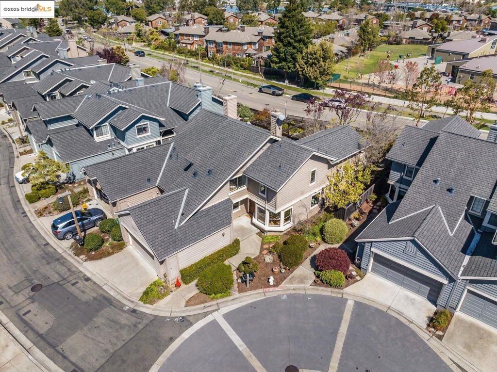 BRITTANY HARBOR - Residential