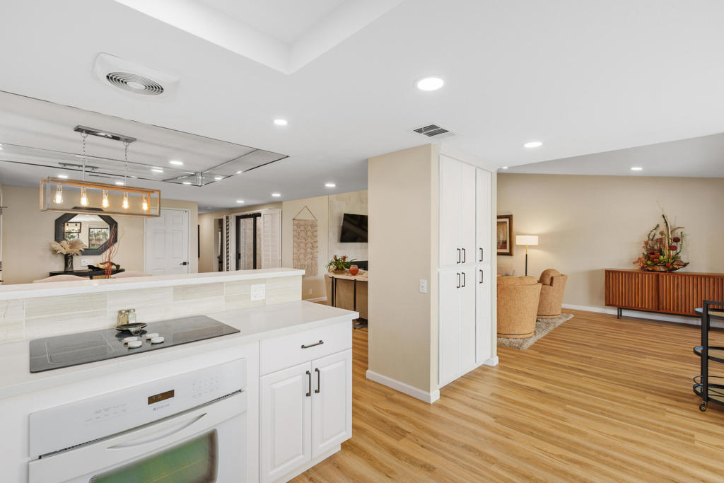 Chaparral C.C. - Residential