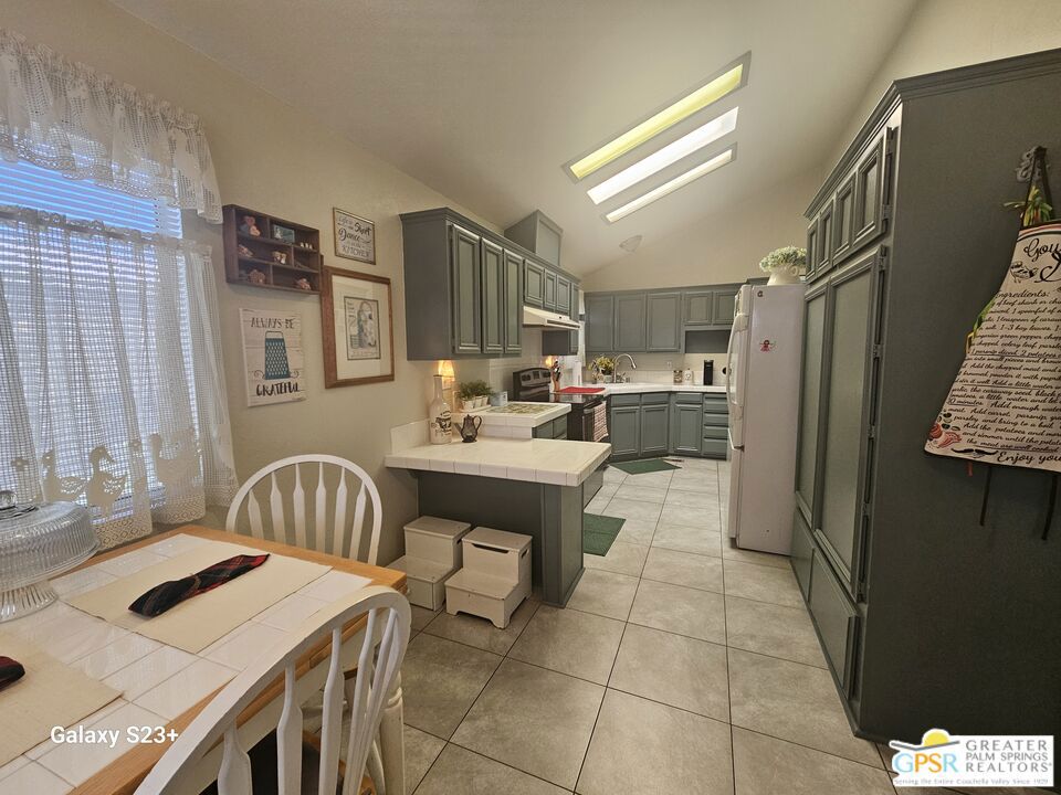 Vista Montana - Manufactured In Park