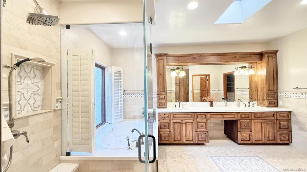 Rancho Santa Fe - Residential
