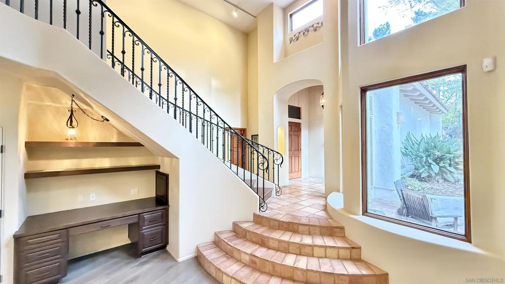 Rancho Santa Fe - Residential