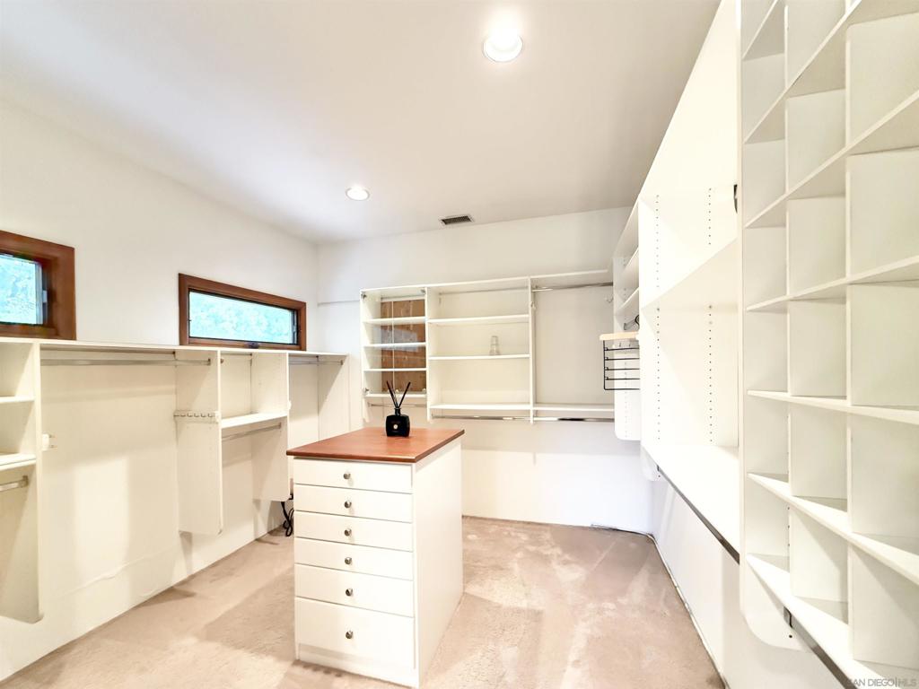 Rancho Santa Fe - Residential