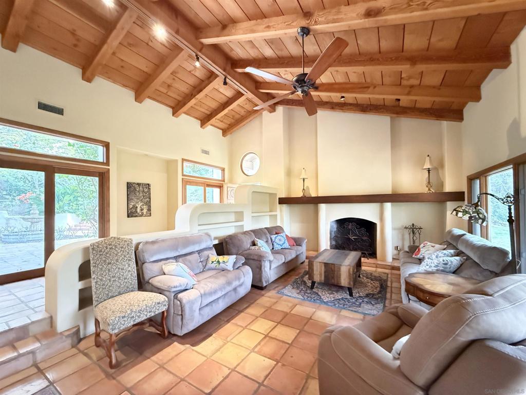 Rancho Santa Fe - Residential