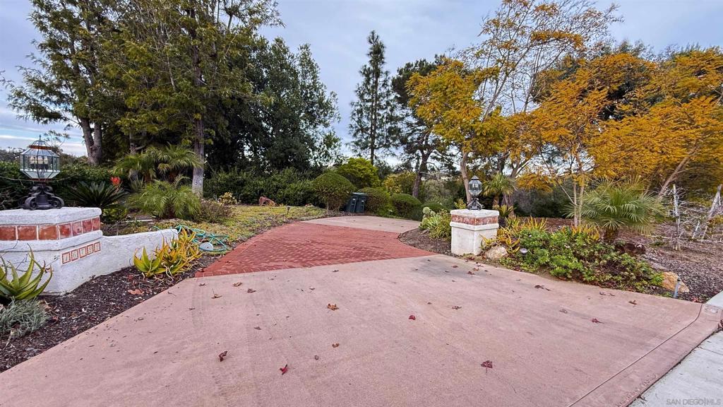 Rancho Santa Fe - Residential