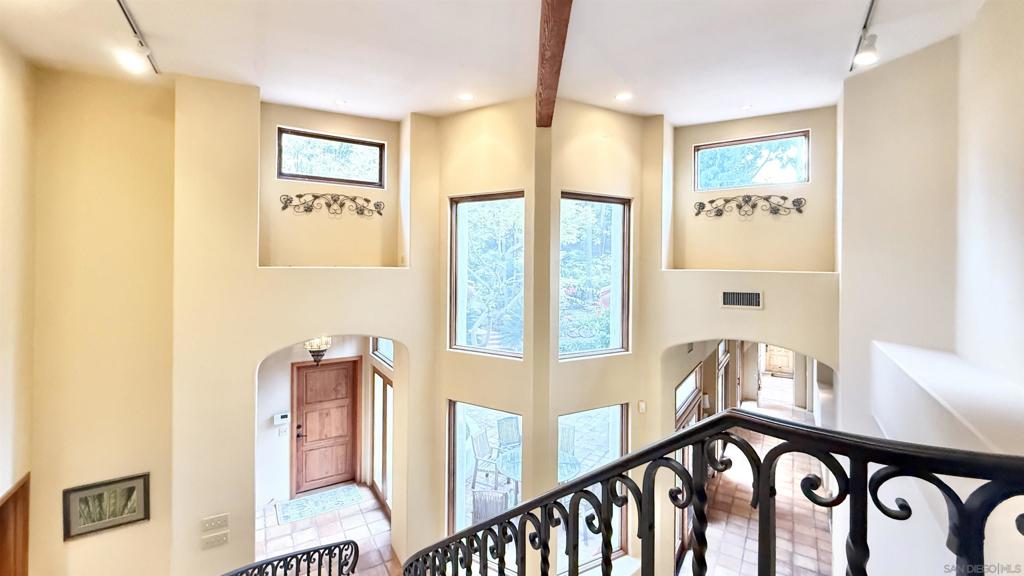 Rancho Santa Fe - Residential