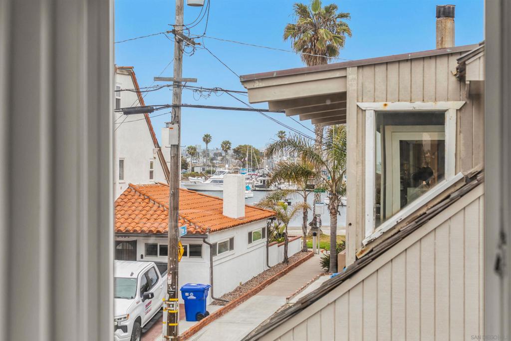 Mission Beach - Residential Income