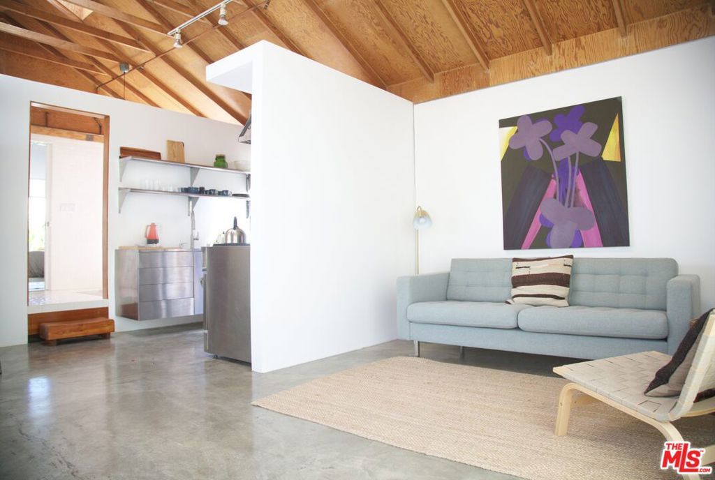 Photo of 745 Navy Street, Santa Monica, CA 90405 (MLS # 26840875)