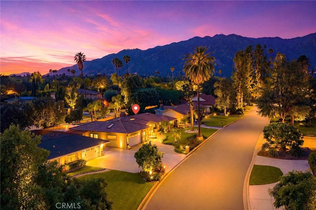 1029 Burnell Oaks Lane