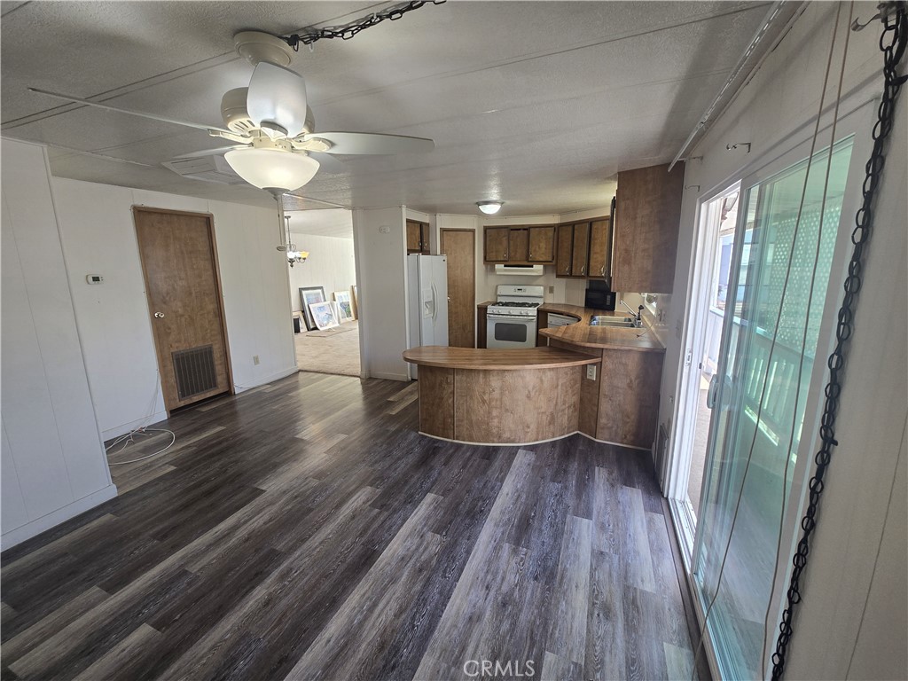 6259 East Sea Breeze Drive 30