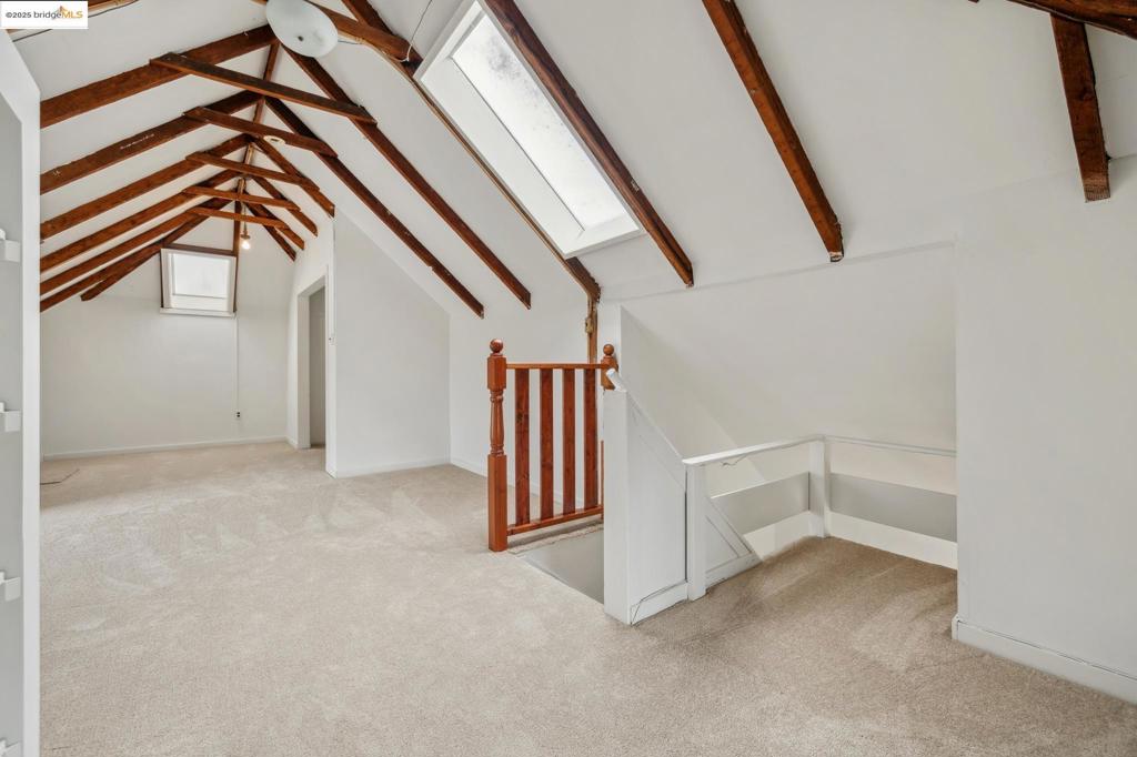 CENTRAL BERKELEY - Residential Income