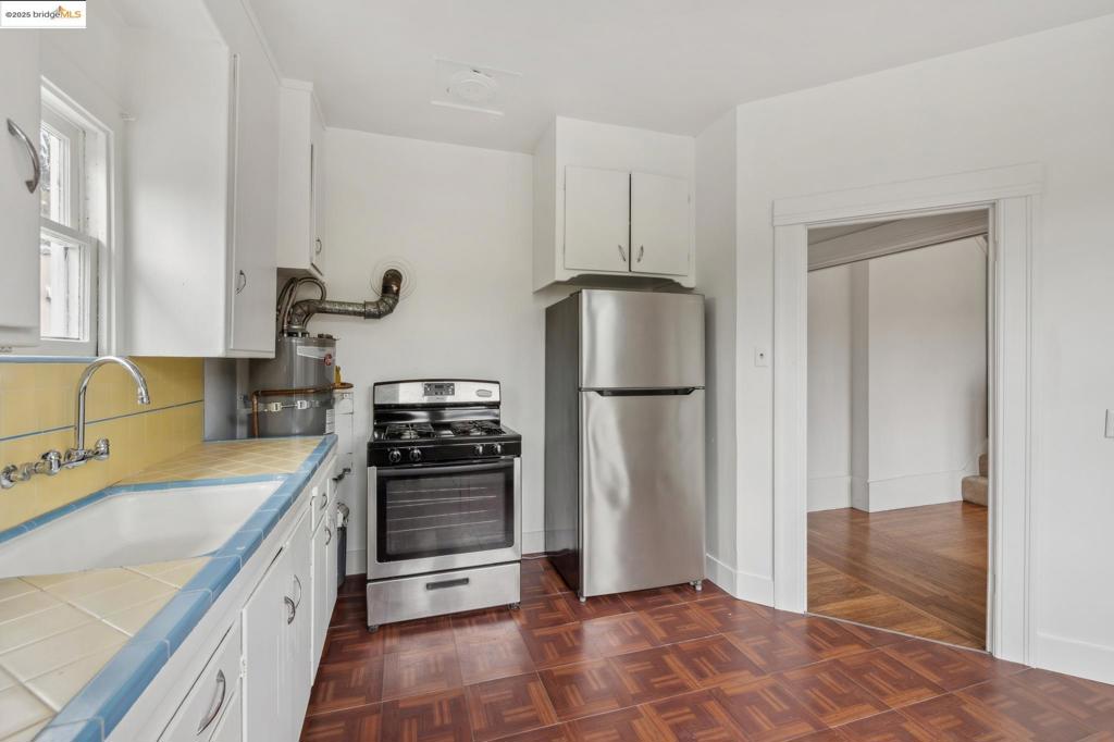 CENTRAL BERKELEY - Residential Income
