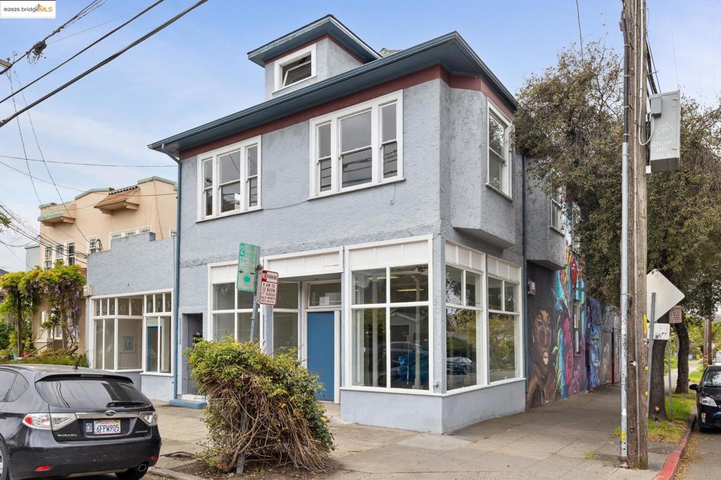 CENTRAL BERKELEY - Residential Income