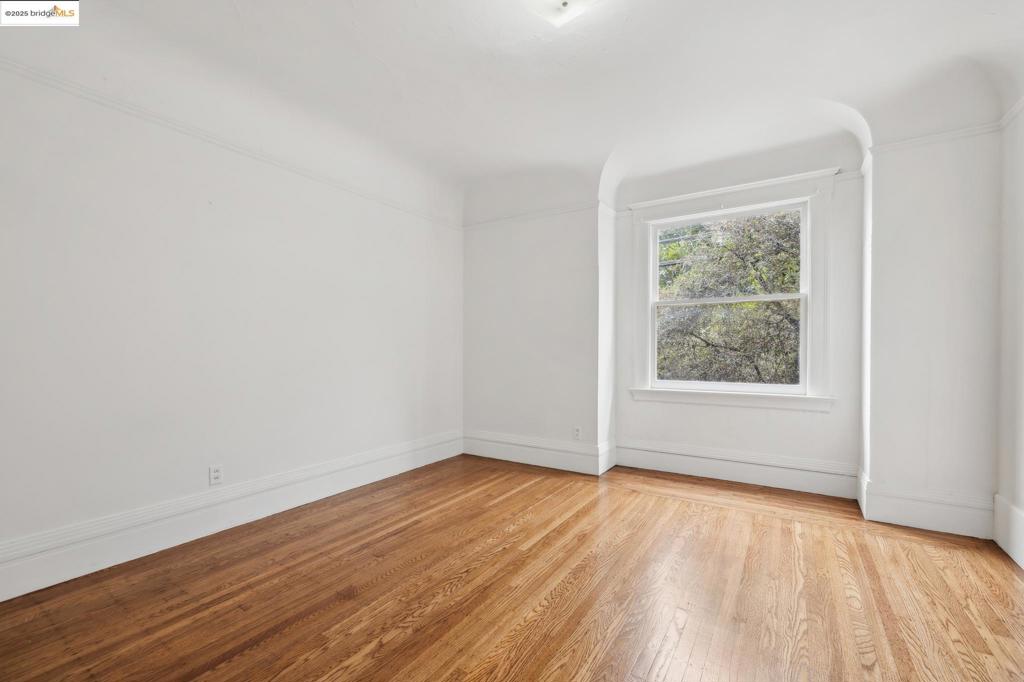 CENTRAL BERKELEY - Residential Income