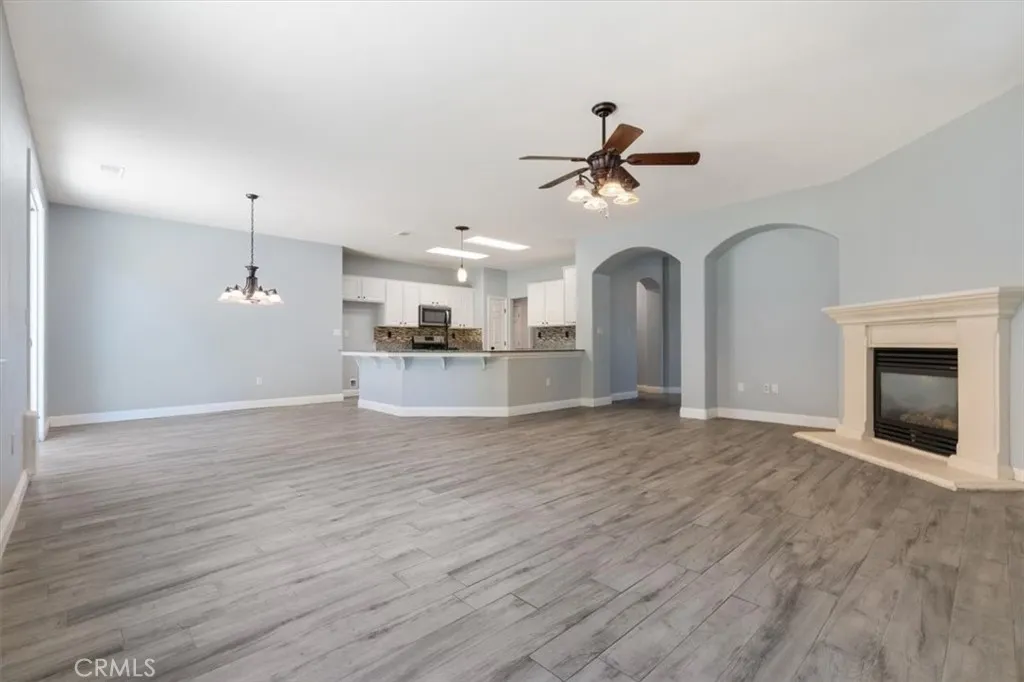 Bakersfield, California 93312, United States, 4 Bedrooms Bedrooms, ,2 BathroomsBathrooms,Residential,Active,154172