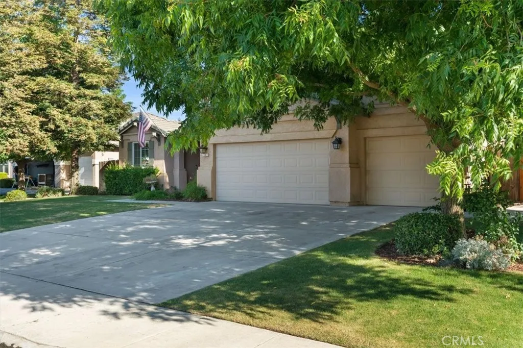 Bakersfield, California 93312, United States, 4 Bedrooms Bedrooms, ,2 BathroomsBathrooms,Residential,Active,154172
