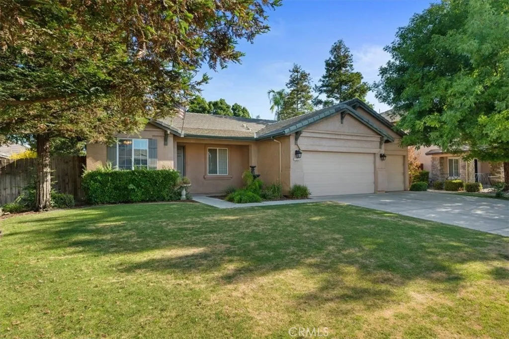 Bakersfield, California 93312, United States, 4 Bedrooms Bedrooms, ,2 BathroomsBathrooms,Residential,Active,154172