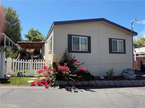 Photo of 30000 HASLEY CANTON RD #65 RD, Castaic, CA 91384 (MLS # SR26180756)