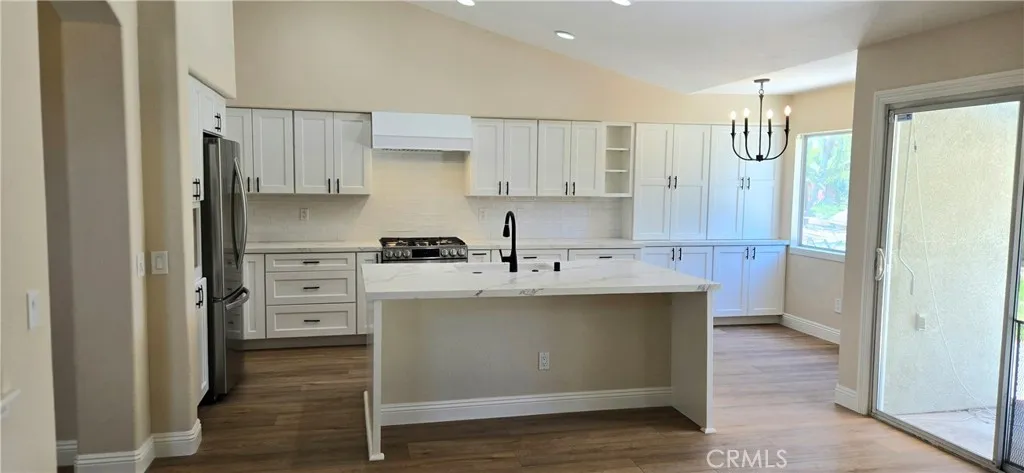 Temecula, California 92592, United States, 4 Bedrooms Bedrooms, ,2 BathroomsBathrooms,Residential,Active,162396