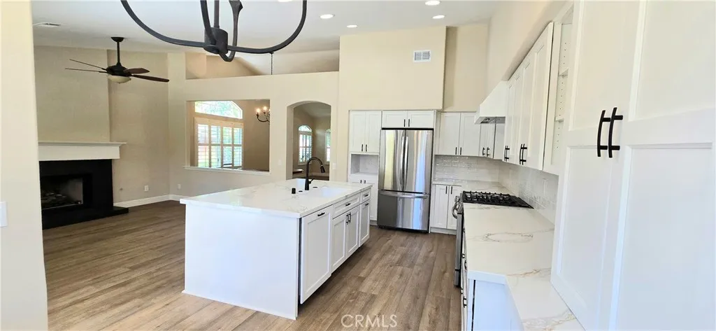 Temecula, California 92592, United States, 4 Bedrooms Bedrooms, ,2 BathroomsBathrooms,Residential,Active,162396