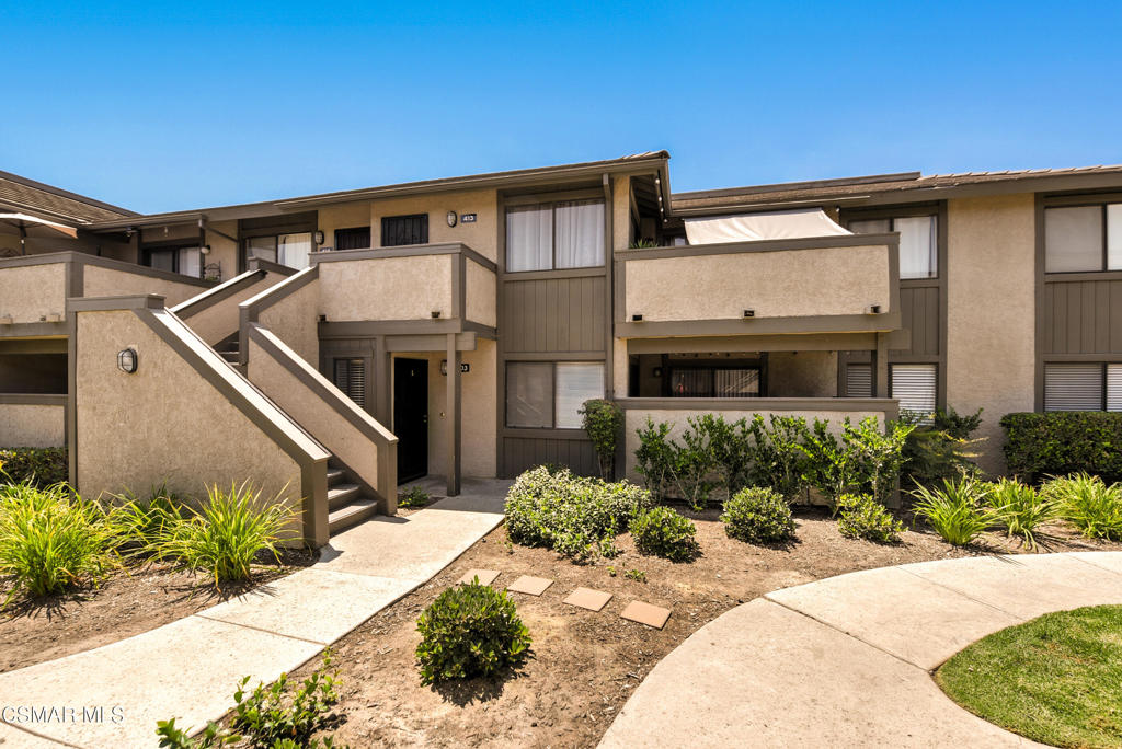 Welcome to your new home at 150 E. Los Angeles #403! This isn't just a home--it's a rare find in the rarely available Regal Park Complex. Fresh updates throughout and completely move-in ready, from the fresh paint and flooring to the modern fixtures and counters. The spacious living area is open and inviting. Enjoy park-like views from the living room or relax on your private patio. This ground level, single-story, gem includes 3 bedrooms and 2 fully updated bathrooms. The main suite has a walk-in closet and a beautiful en-suite bath with lots of counter space and shower bit a beautiful glass enclosure. Central AC, a 2-car garage, and a lower HOA are just a few of the perks. Plus, you get community laundry, a pool, and a spa! It's close to everything: dining, shopping, and freeways.This opportunity won't last long - DON'T MISS IT!