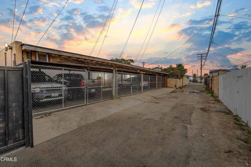 Oxnard: Other - 0034 - Residential Income
