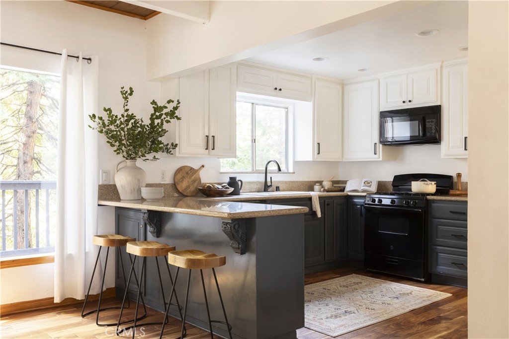 Arrowhead Woods (AWHW) - Residential