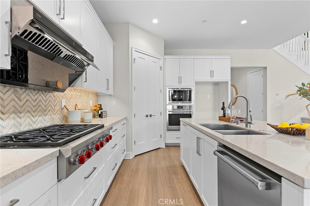 130 Tomahawk, Irvine CA 92618 - Photo 22