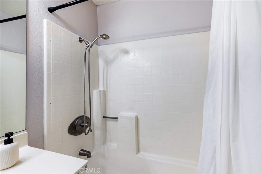 Ashton - Residential