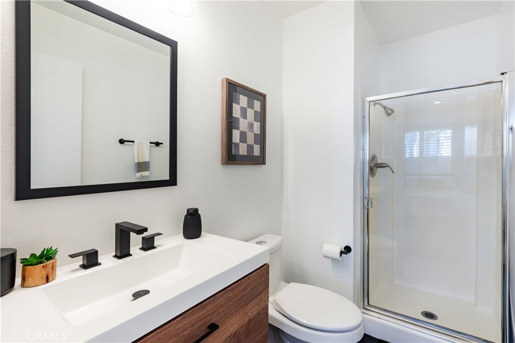 Ashton - Residential