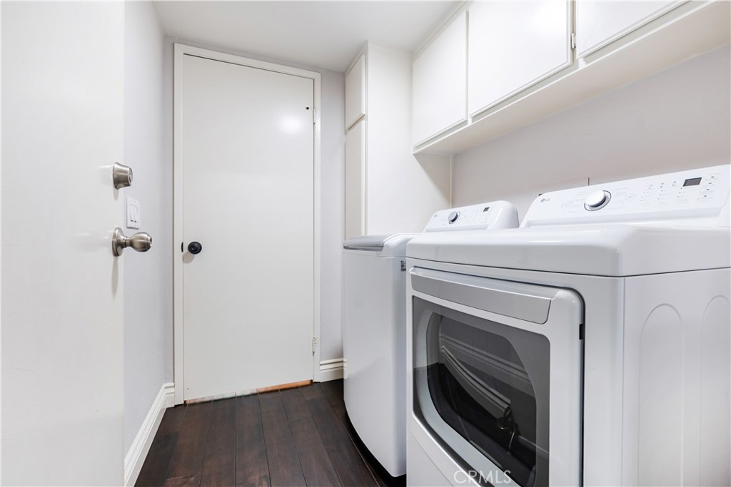 Ashton - Residential