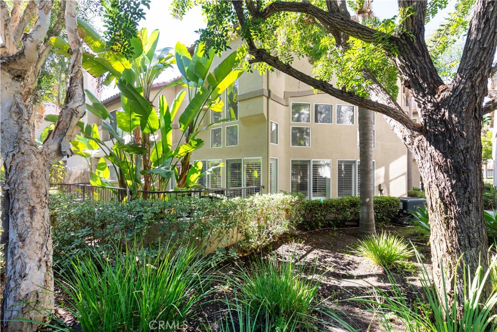 Ashton - Residential