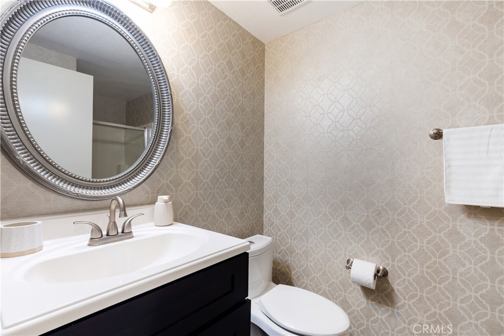 Ashton - Residential