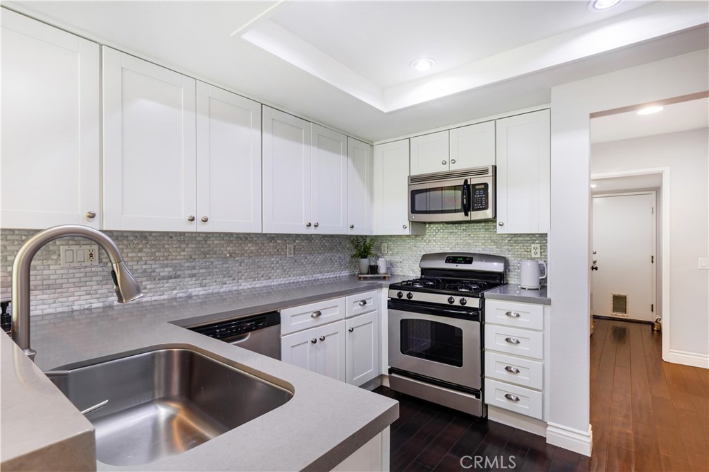 Ashton - Residential