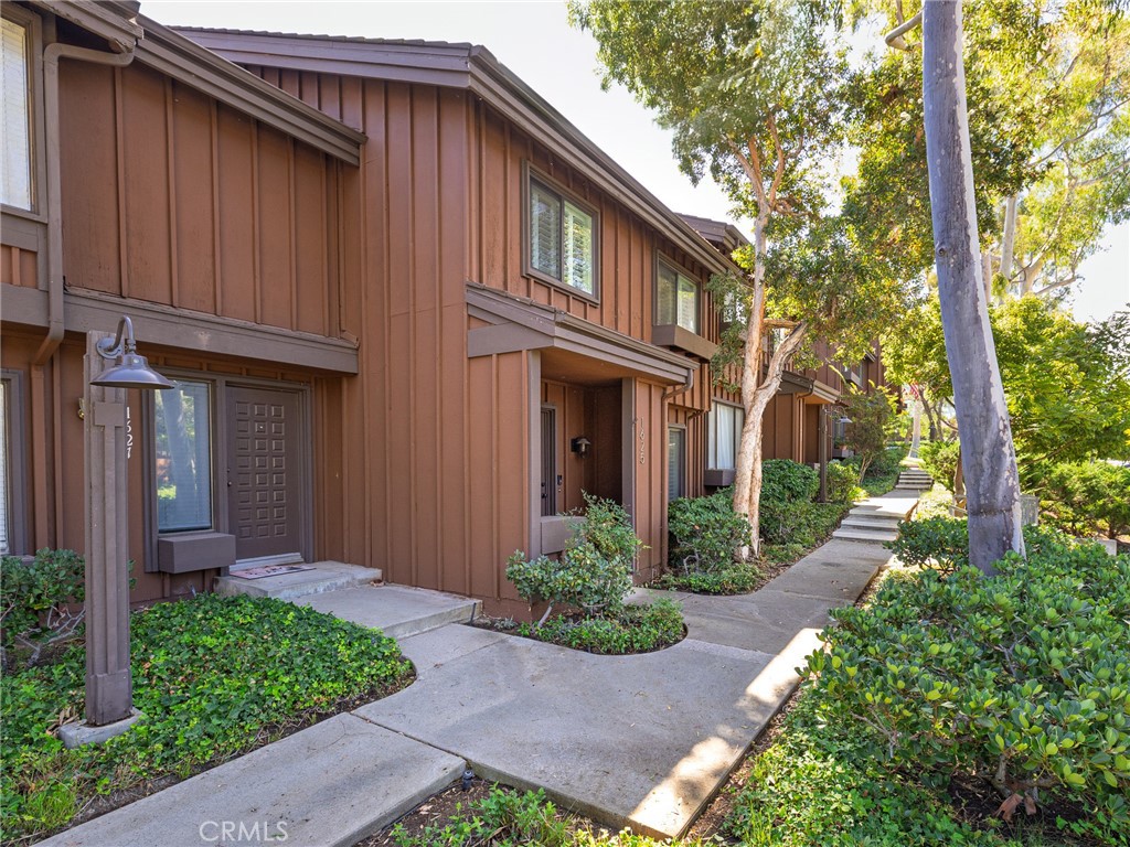 1625 Stonewood Court